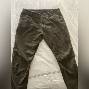 Kuhn Ryder pants as new worn once. 40 x 34